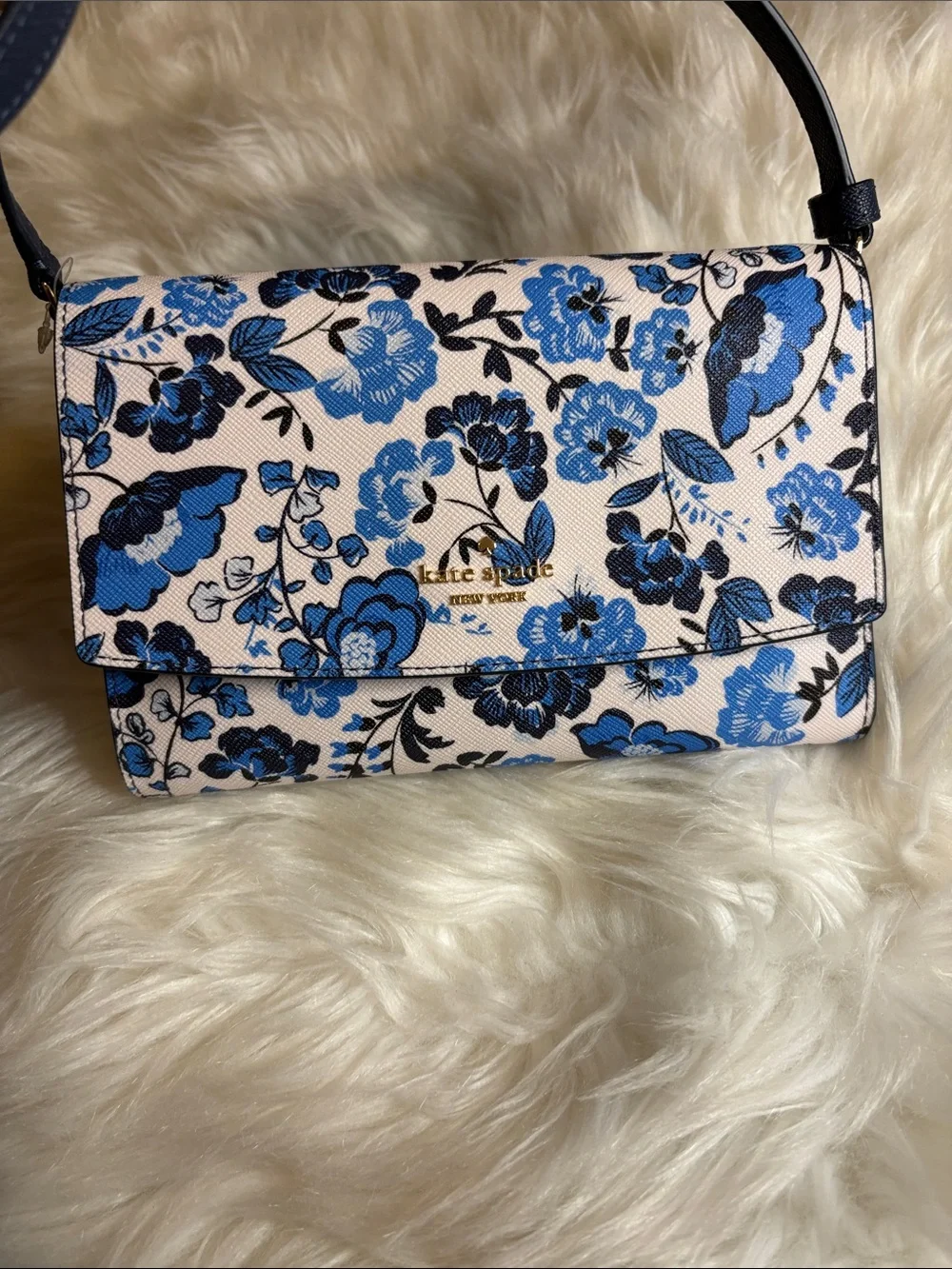 kate spade Blue and Black Vase Floral Crossbody wallet on a string Perry